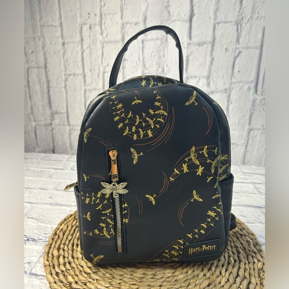 Harry Potter Golden Winged Flying Keys Mini Backpack Bag Hot Topic Her Universe - Picture 1 of 11